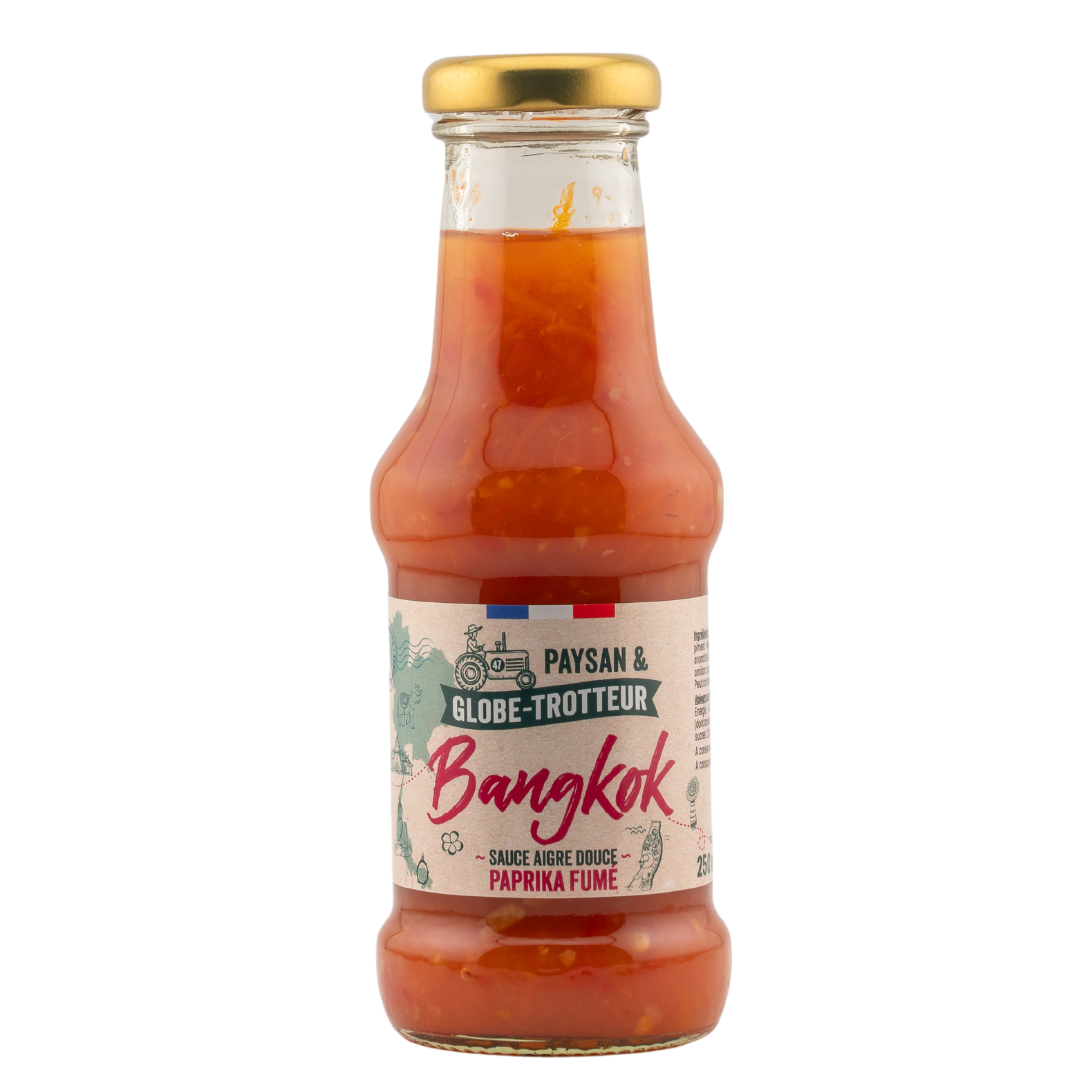 Bouteille de sauce piquante Bangkok, aigre-douce au paprika fume, gamme Paysan et Globe-Trotteur de L'Atelier Cabanon
