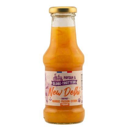 Bouteille de sauce piquante New Delhi, chutney mangue, passion et citron, gamme Paysan et Globe-Trotteur de L'Atelier Cabanon